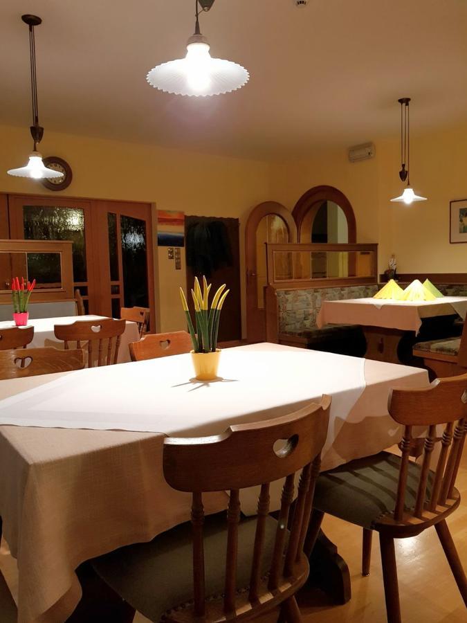 Hotel Pension Schweitzer 실란드로 외부 사진